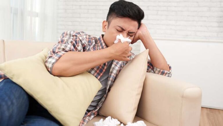 सर्दियों में बलगम से छुटकारा पाने के लिए अपनाएं ये देसी तरीके, जड़ से दूर होगी परेशानी