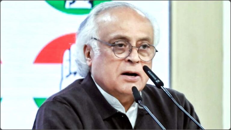 जयराम रमेश ने की दिल्ली में GRAP पर अति-निर्भरता की आलोचना; सालभर प्रदूषण नियंत्रण की मांग