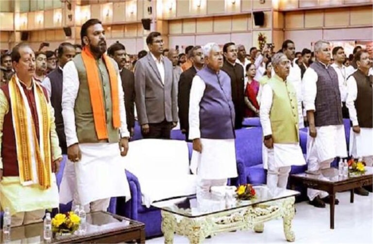 नीतीश सरकार में विभागों का बंटवारा आज ! सम्राट चौधरी ने सौंपी सूची; जानें किसे मिलेगा कौन-सा विभाग?