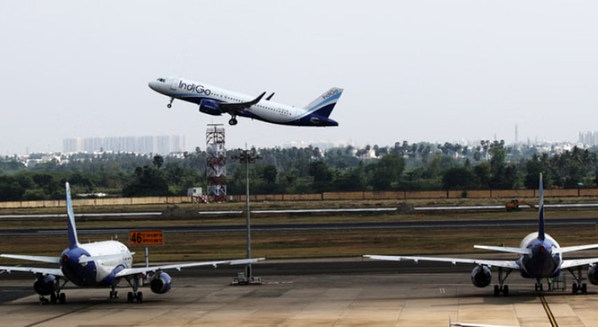 सोमवार को भी इंडिगो का परिचालन संकट बरकरार, प्रमुख हवाई अड्डों पर 350 से ज्यादा उड़ानें रद्द