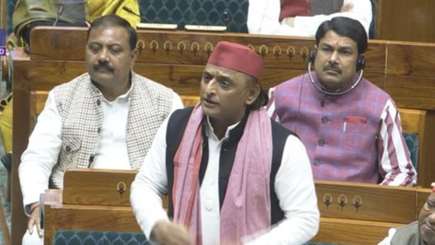 संसद में चुनाव सुधार पर बोले अखिलेश- SIR के बहाने NRC की ताक में सरकार; ईवीएम हटाकर बैलेट लाएं