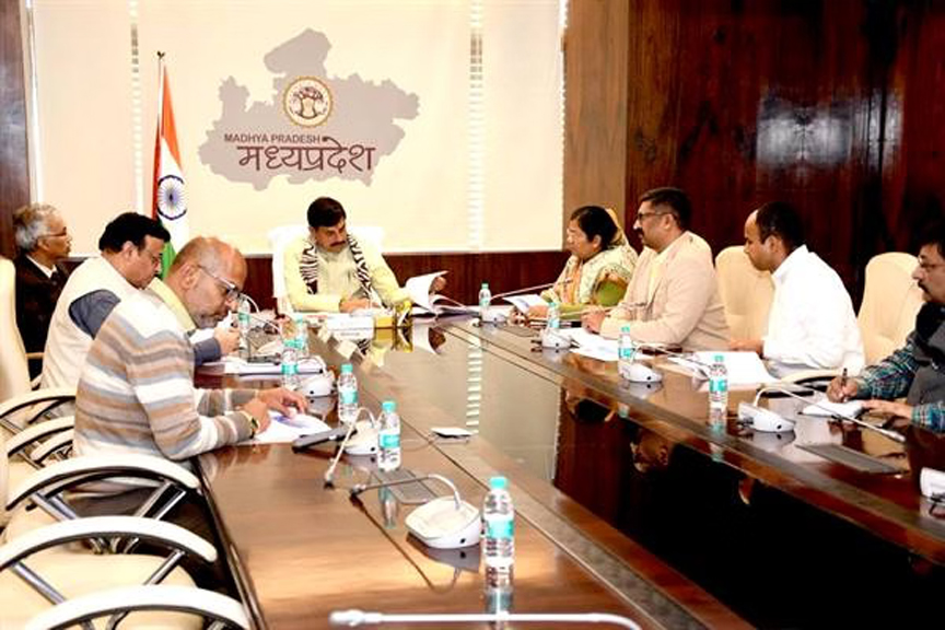 सीएम डॉ. मोहन यादव ने जल जीवन मिशन की समीक्षा की, मार्च 2027 तक लक्ष्य पूरा करने का लक्ष्य