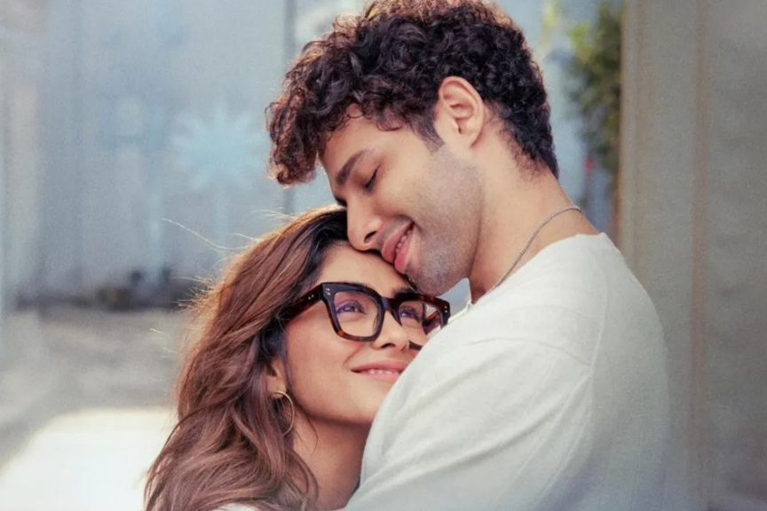 ‘दो दीवाने सहर में’ के टीज़र में मृणाल ठाकुर–सिद्धांत चतुर्वेदी का मॉडर्न रोमांस