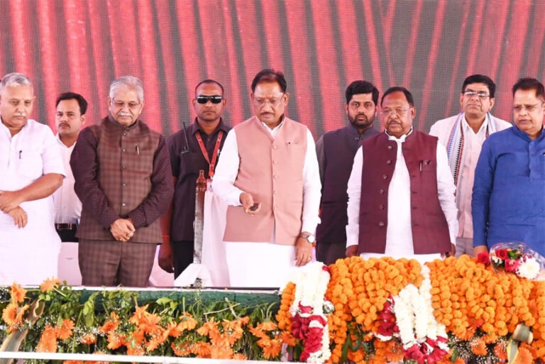 कांग्रेस सरकार में गौठान के नाम पर सिर्फ साइन बोर्ड थे : मुख्यमंत्री विष्णु देव साय