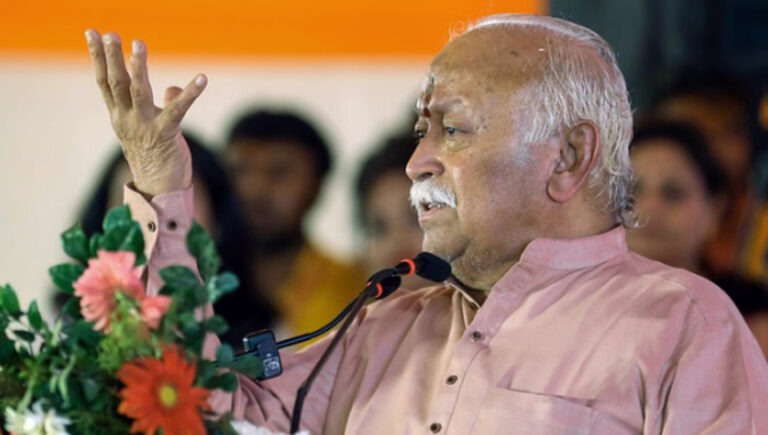 आरएसएस प्रमुख बोले- संकट में दुनिया को राह दिखाता है भारत, संतों का ज्ञान दे रहा दिशा