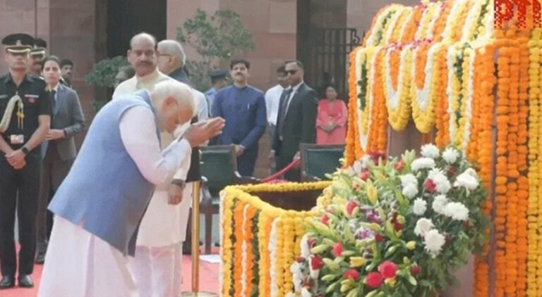 ज्योतिराव फुले की 200वीं जयंती आज: राष्ट्रपति समेत कई नेताओं ने किया नमन, पीएम बोले- उनके विचार आज भी मार्गदर्शक