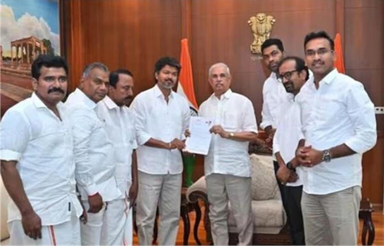 118 हस्ताक्षर लेकर आओ: राज्यपाल ने विजय को लगातार दूसरे दिन वापस भेजा
