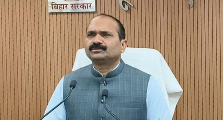 प्रतियोगी परीक्षाओं को लेकर सरकार सख्त, एक्शन प्लान तैयार; आयोगों को मिले कड़े निर्देश