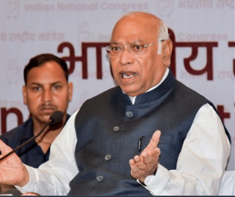 ‘परीक्षा पे चर्चा नहीं, समीक्षा की जरूरत’, नीट मामले पर कांग्रेस का भाजपा सरकार पर बड़ा हमला