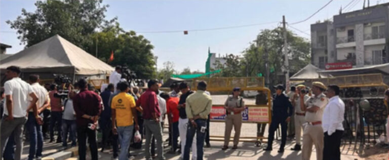 जयपुर में ऑपरेशन 80 फीट शुरू, आधे शहर में इंटरनेट बंद, भारी पुलिस बल के साथ प्रशासन का बड़ा एक्शन