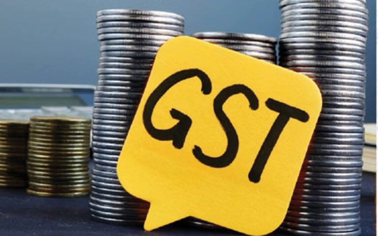 राष्ट्रीय स्तर पर 3% गिरावट के बीच यूपी का शानदार प्रदर्शन, जीएसटी संग्रह में 13% बढ़ोतरी, देश में नंबर वन