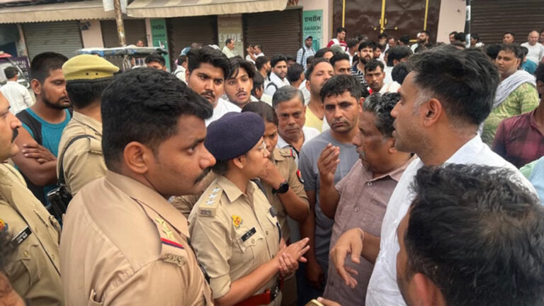 यूपी में 25 सेकंड में डबल मर्डर: लगातार मिलती रहीं धमकियां, न मिली सुरक्षा, इसलिए बढ़ी हिस्ट्रीशीटर की हिम्मत