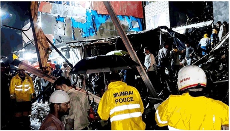 मुंबई में चॉल गिरने से छह की मौत, सरकार का मुआवजे का एलान; IMD ने जारी किया रेड अलर्ट