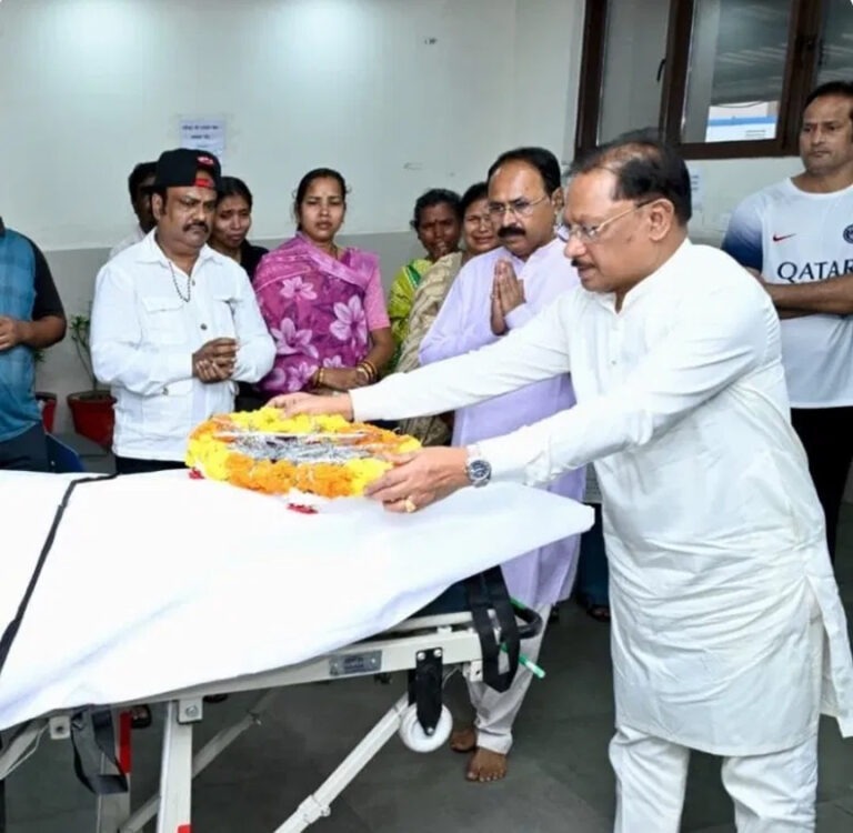 पद्म विभूषण तीजनबाई को सीएम विष्णुदेव ने दी श्रद्धांजलि, बोले- छत्तीसगढ़ के लिये अपूरणीय क्षति