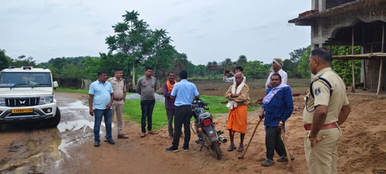 शराब के लिए मां ने पैसे देने से मना किया तो बेटे ने कुल्हाड़ी से कर दी हत्या, आरोपी गिरफ्तार