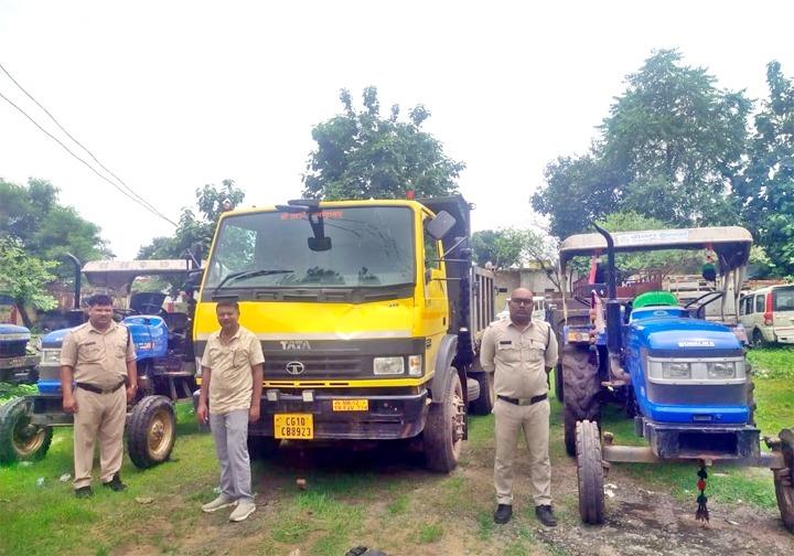 खनिज विभाग की ताबड़तोड़ कार्रवाई, अवैध परिवहन करने वाले 12 वाहन जब्त