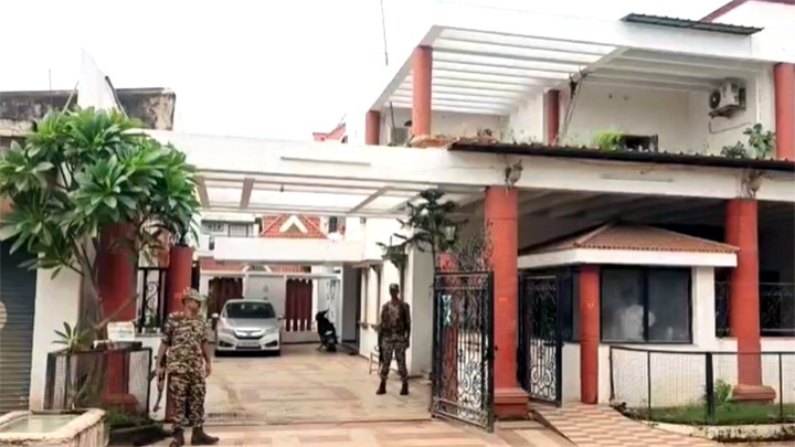 कांग्रेस नेता रामगोपाल अग्रवाल के घर ईडी की रेड