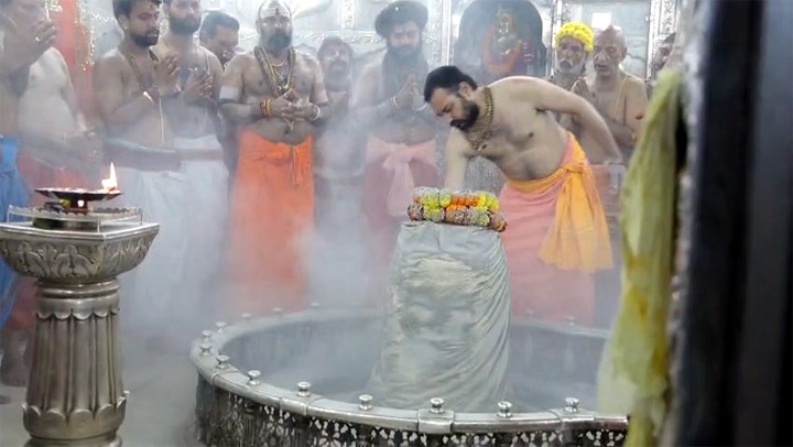 महाकाल की भस्म आरती का रहस्य, अब श्मशान की राख नहीं