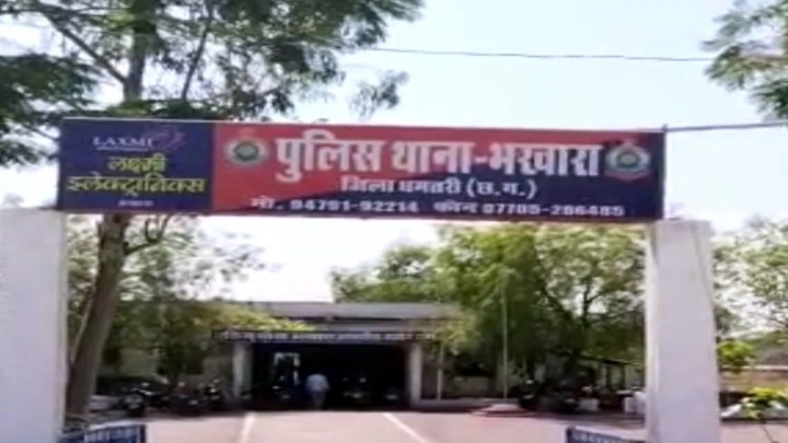 पासबुक में एंट्री लेकिन खाते से रकम गायब