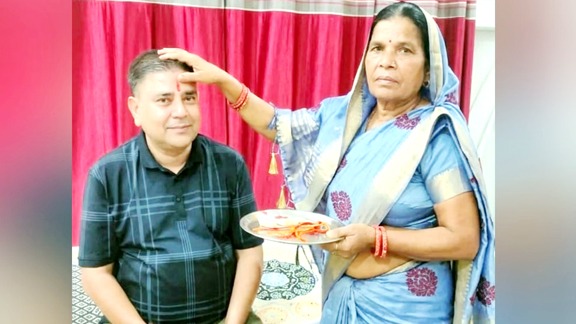 किडनी देकर बचाई भाई की जान, हो चुकी थी 40 डायलिसिस