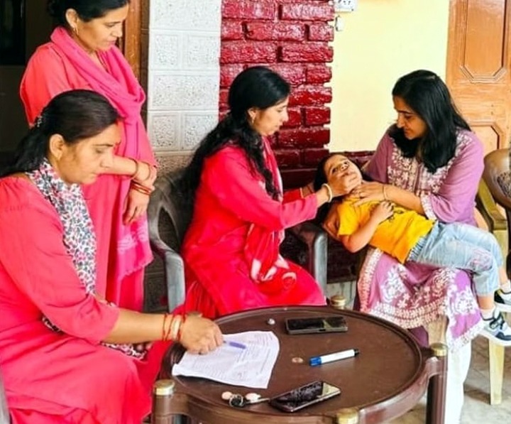 दिल्ली में आशा कार्यकर्ताओं को अब मिलेंगे 6000 रुपये