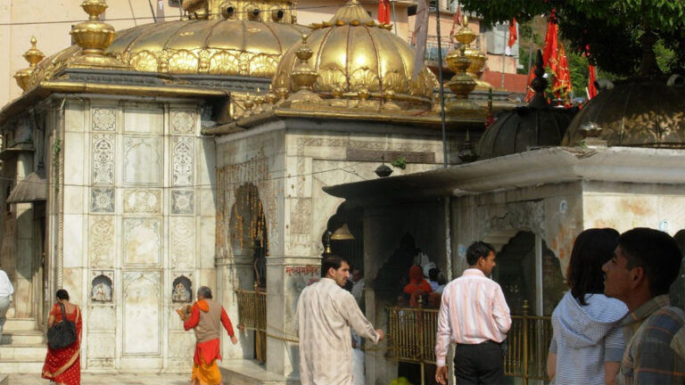 ज्वालामुखी मंदिर में हुई घटना के बाद सुरक्षा पर फैसला