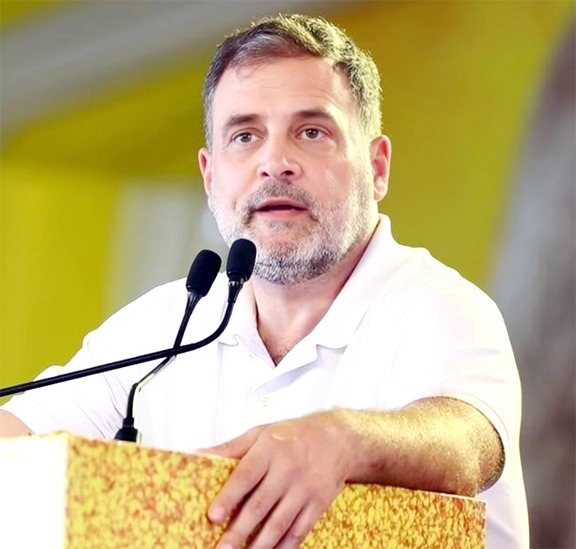 राहुल गांधी ने ज्ञानेश कुमार पर साधा निशाना