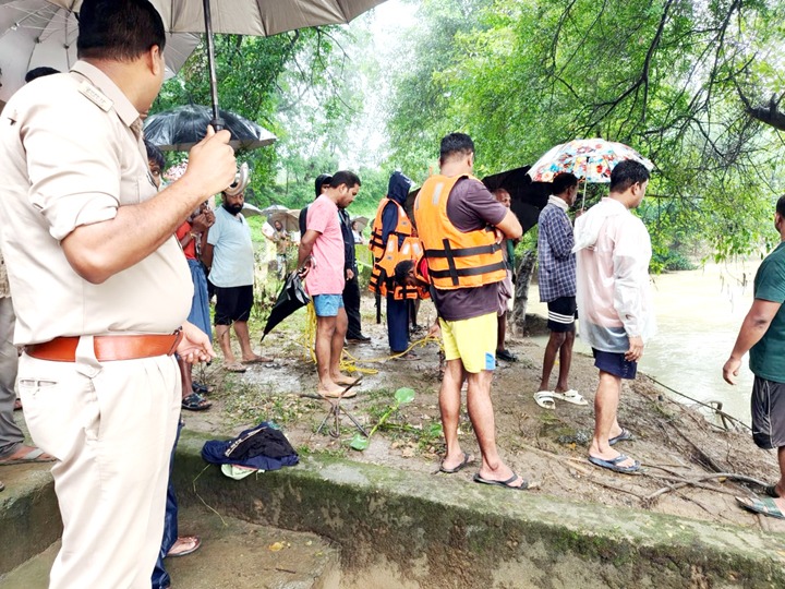 हसदेव नदी के एनीकट में नहाते समय 15 वर्षीय किशोर बहा