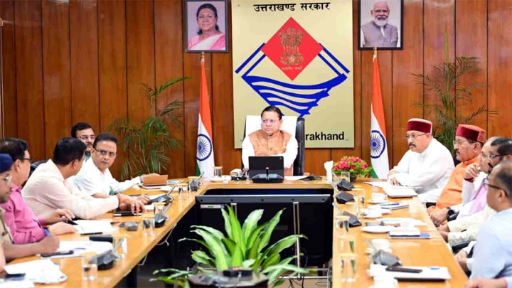 अल्पसंख्यक संस्थानों को धार्मिक पाठ्यक्रम में छूट